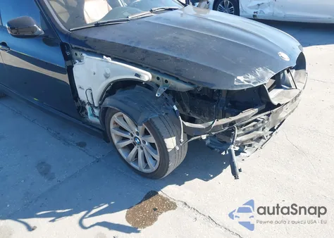 2011 BMW 328I xDrive z USA, uszkodzony, nr VIN WBAPK5C54BF122712